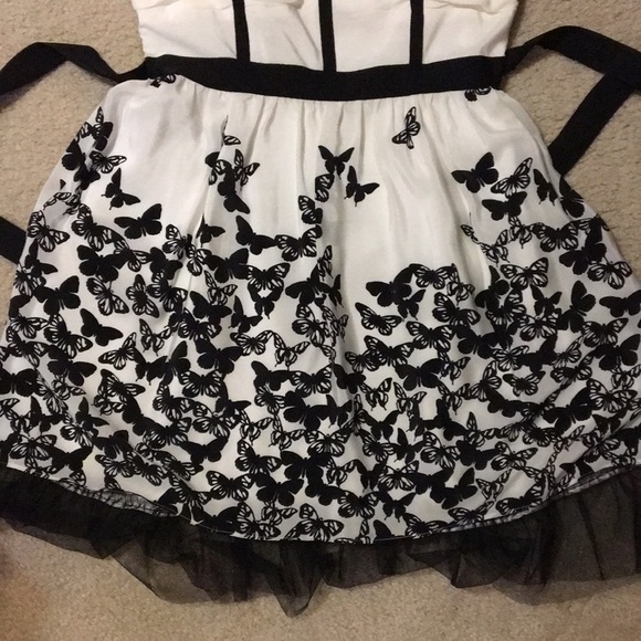 Forever21 dress - Picture 3 of 3